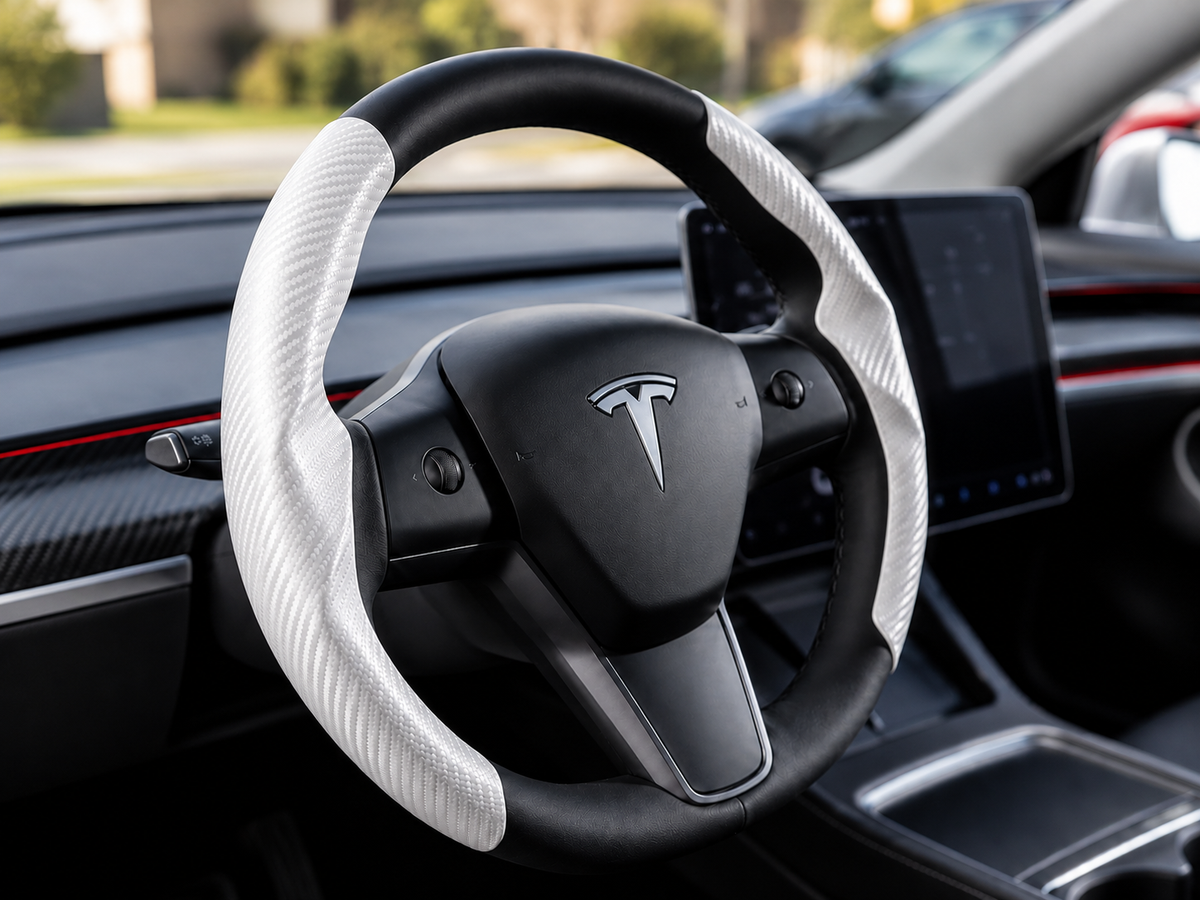 Tesla Model 3/Y Carbon Fiber Steering Wheel Cover